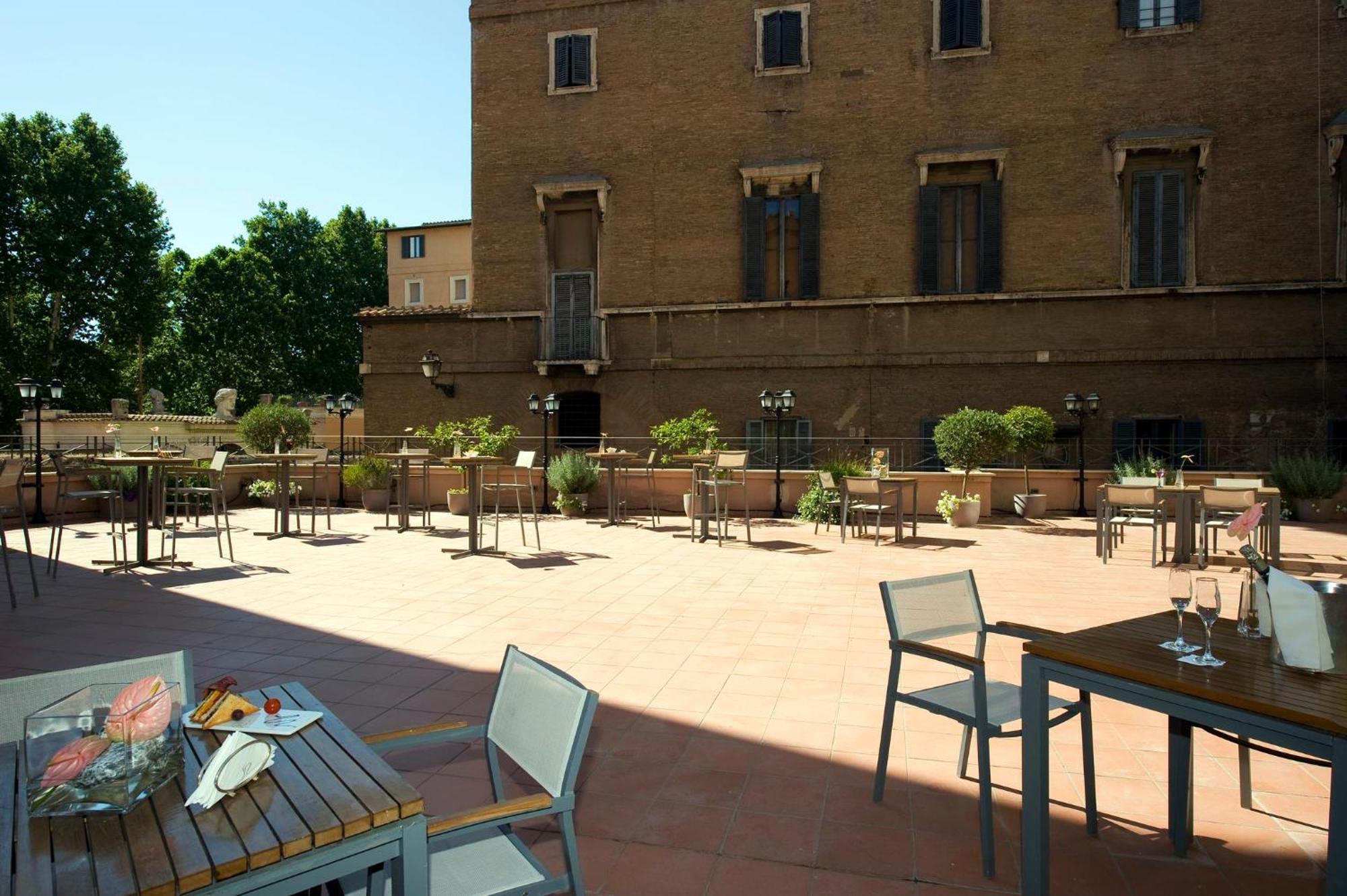 Hotel Indigo Rome - St. George By Ihg Екстер'єр фото