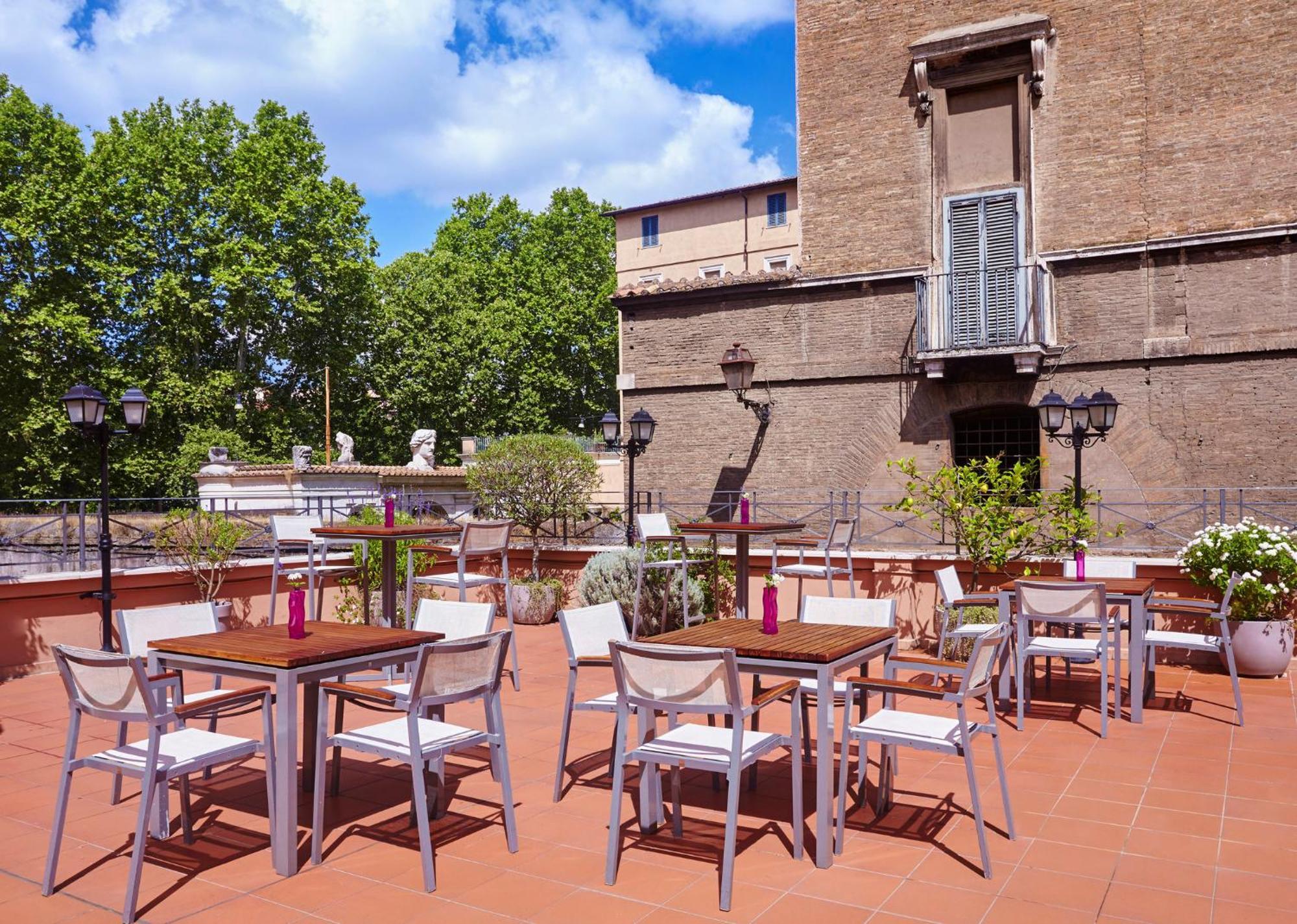 Hotel Indigo Rome - St. George By Ihg Екстер'єр фото