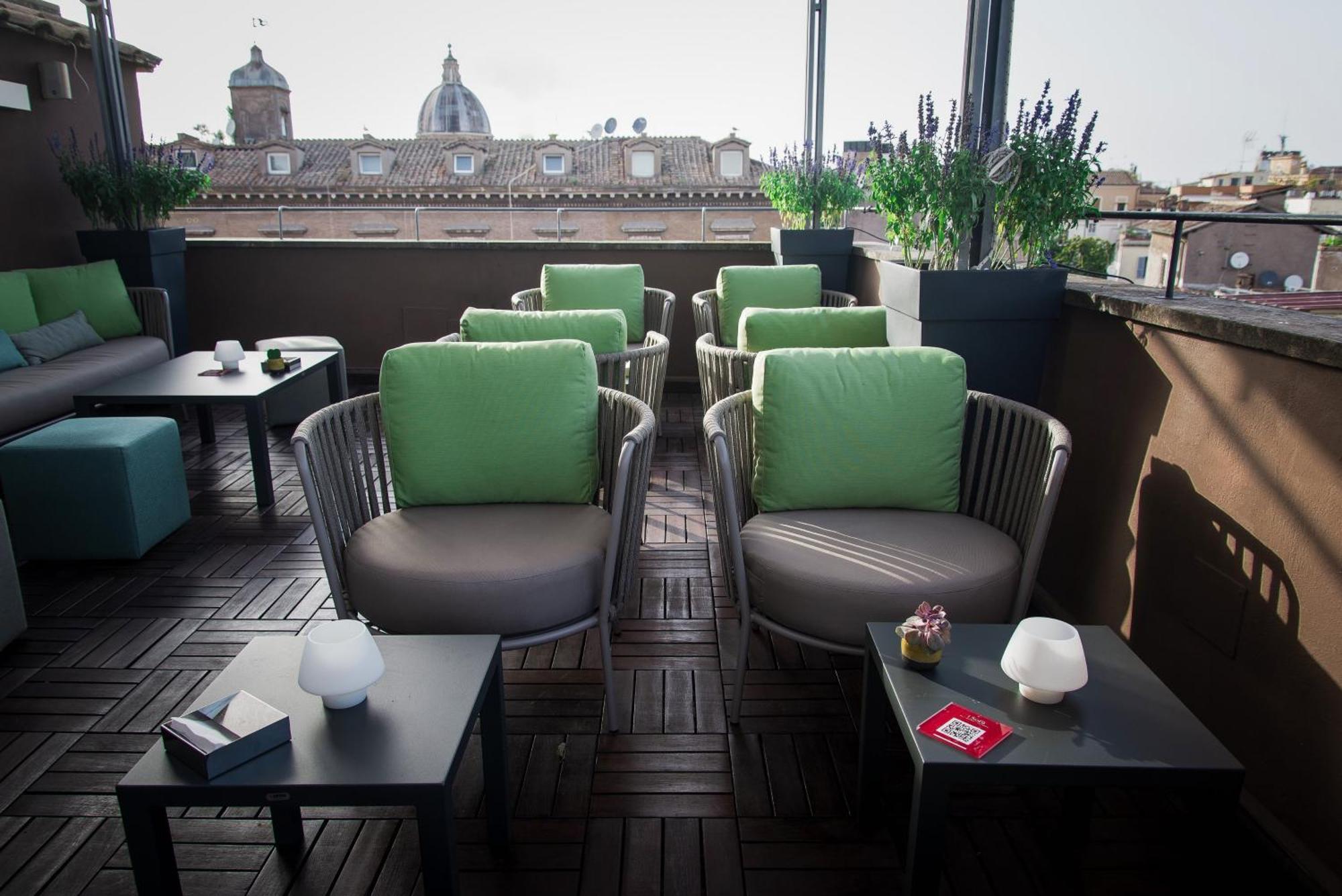 Hotel Indigo Rome - St. George By Ihg Екстер'єр фото